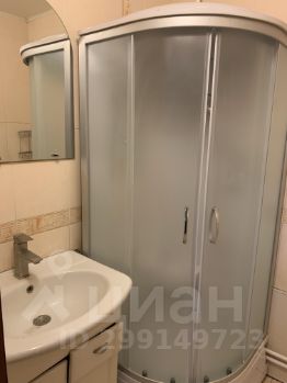 2-комн.кв., 72 м², этаж 1