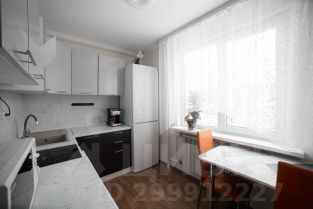 3-комн.кв., 63 м², этаж 4