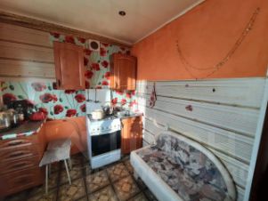 3-комн.кв., 60 м², этаж 4