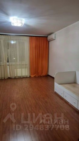 3-комн.кв., 83 м², этаж 8