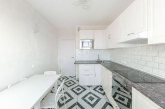 2-комн.кв., 56 м², этаж 15