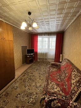 1-комн.кв., 35 м², этаж 3