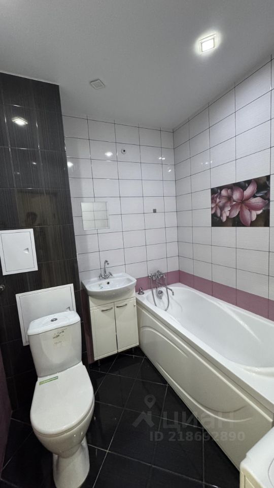 Студия Тверская область, Тверь ул. Марии Смирновой, 3 (44.3 м²)