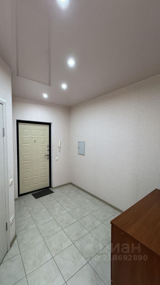 Студия Тверская область, Тверь ул. Марии Смирновой, 3 (44.3 м²)