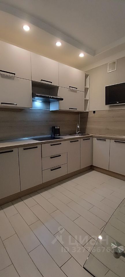 1-к кв. Тюменская область, Тюмень ул. Дмитрия Менделеева, 2 (41.0 м²)