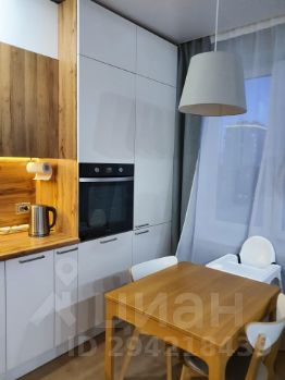 2-комн.кв., 51 м², этаж 10