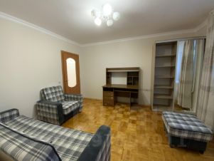 3-комн.кв., 60 м², этаж 4