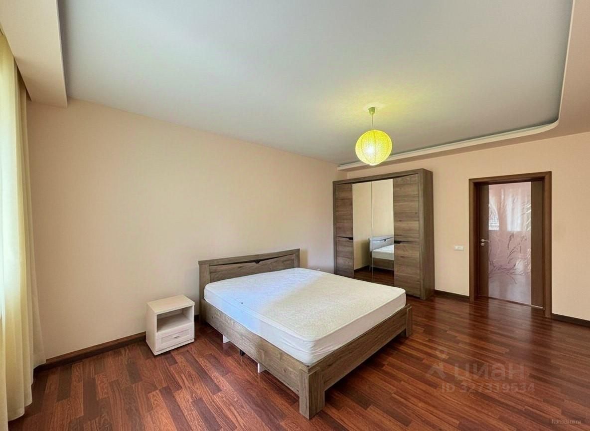 2-к кв. Тюменская область, Тюмень ул. Малыгина, 59 (83.0 м²)