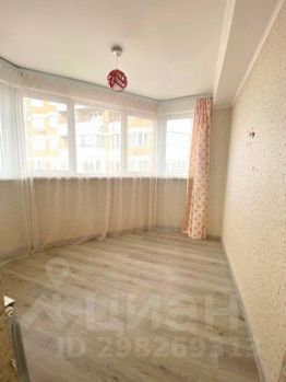 3-комн.кв., 70 м², этаж 19