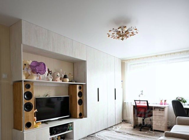 1-комн., 37 м², 1/9 этаж