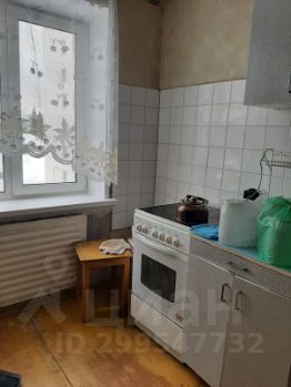 2-комн.кв., 49 м², этаж 3