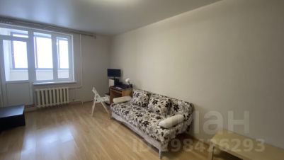 2-комн.кв., 63 м², этаж 14