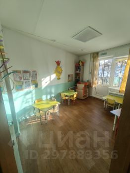 3-комн.кв., 81 м², этаж 1