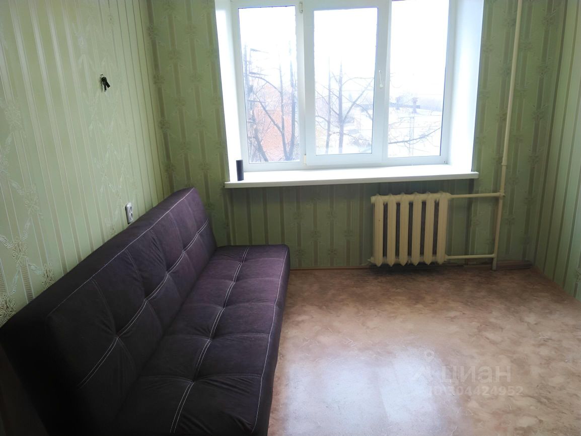 Снять квартиру-студию 18м² ул. Донбасская, 41, Екатеринбург, Свердловская  область, Уралмаш жилой район, м. Уралмаш - база ЦИАН, объявление 304424952