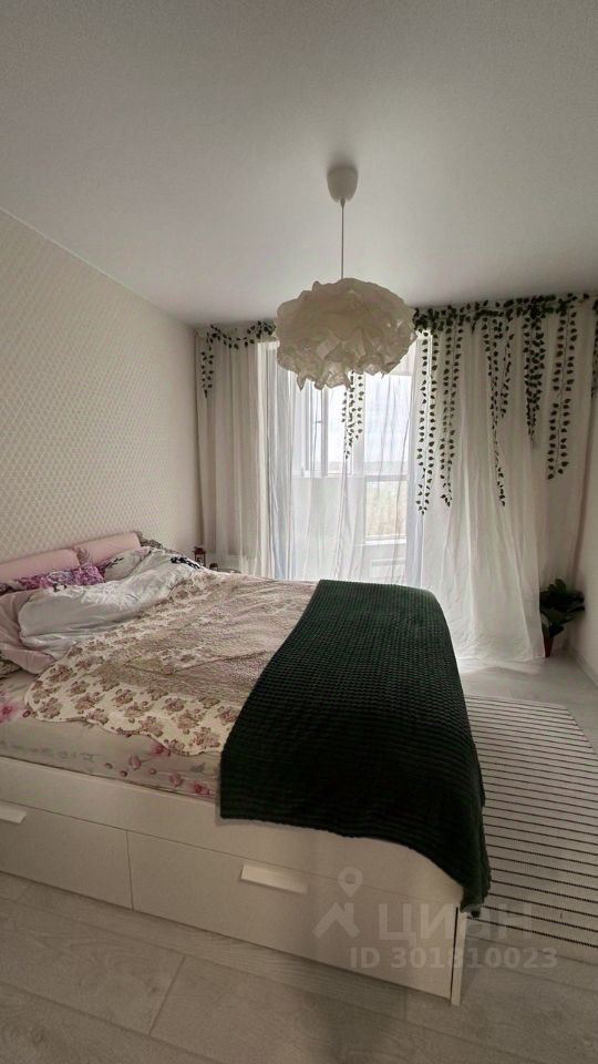 Снять двухкомнатную квартиру 85м² ул. Заводская, 17, Санкт-Петербург, р ...