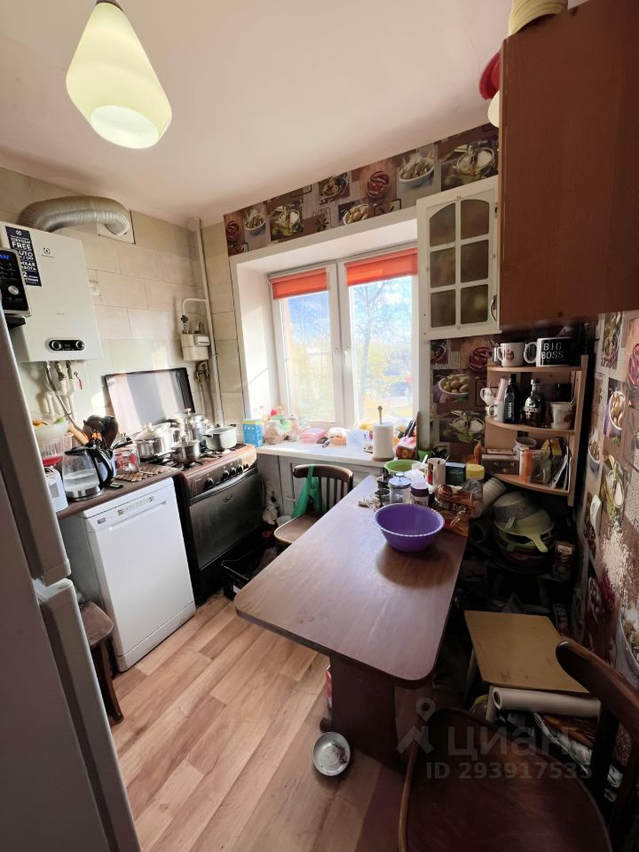 Продаю двухкомнатную квартиру 45.8м² просп. Гагарина, 63, Великие Луки ...