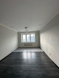 4-комн.кв., 81 м², этаж 9