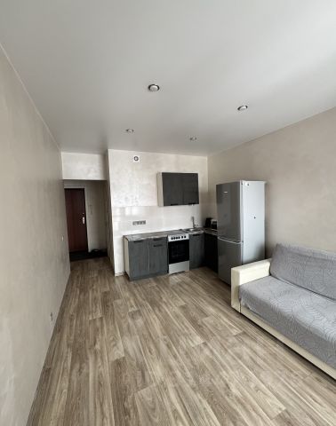 2-комн., 42 м², 13/16 этаж