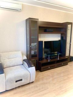 2-комн.кв., 70 м², этаж 10