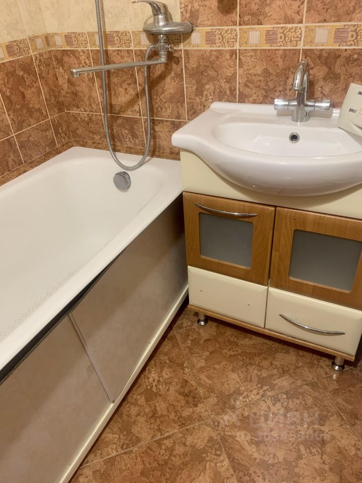 Снять двухкомнатную квартиру 47м² Школьная ул., 55, Видное, Московская ...