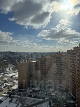 2-комн.кв., 72 м², этаж 17