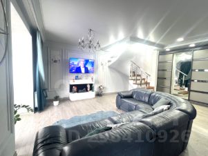 4-комн.кв., 144 м², этаж 4