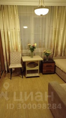 2-комн.кв., 60 м², этаж 4