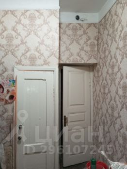 2-комн.кв., 100 м², этаж 1