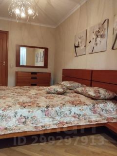 5-комн.кв., 180 м², этаж 1