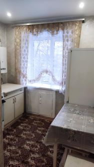 2-комн.кв., 45 м², этаж 3