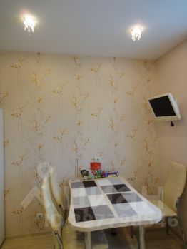 2-комн.кв., 50 м², этаж 3