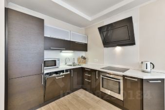 4-комн.кв., 120 м², этаж 13