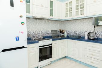 2-комн.кв., 60 м², этаж 14