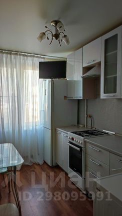 2-комн.кв., 37 м², этаж 8