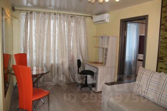 2-комн.кв., 44 м², этаж 2