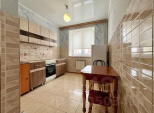 1-комн.кв., 37 м², этаж 3