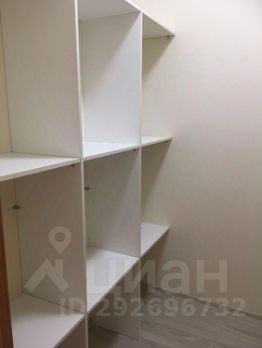 1-комн.кв., 42 м², этаж 3