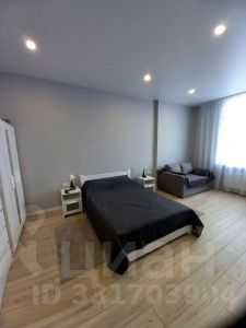 1-комн.кв., 40 м², этаж 8 1-комн.кв., 40 м², этаж 8