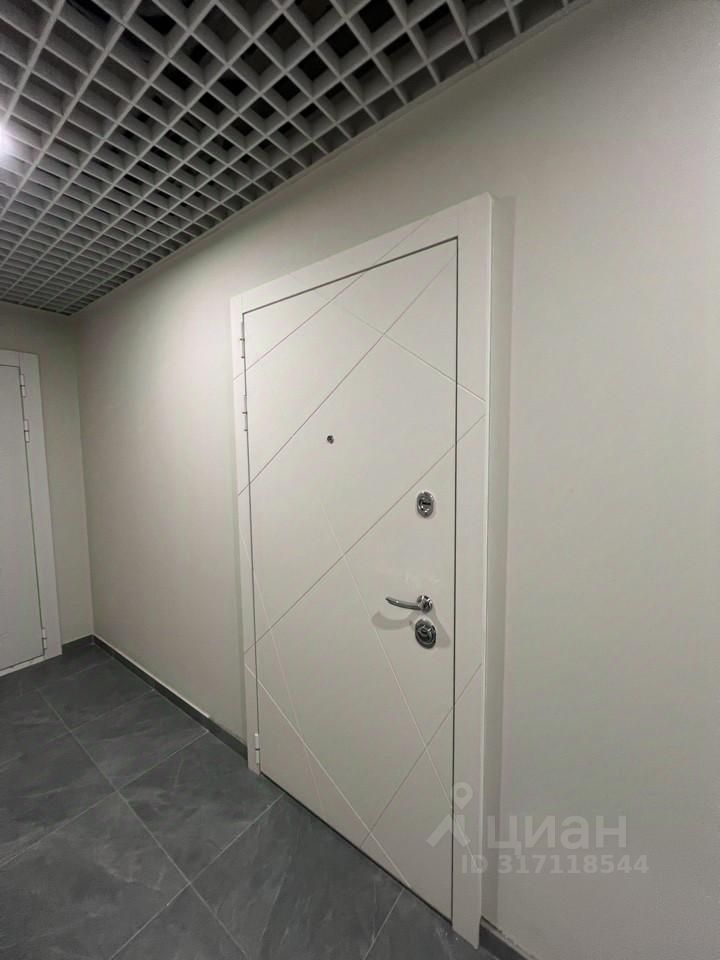 1-комнатная квартира, 37 м² — фото 2