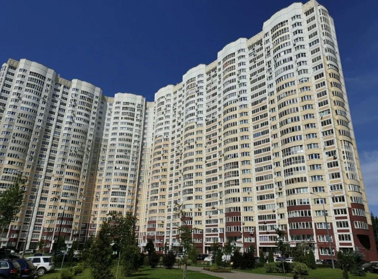 Продаю однокомнатную квартиру 41,2м² ул. Авиаконструктора Петлякова, 31,  Москва, Внуковское поселение, м. Пыхтино - база ЦИАН, объявление 302013203