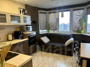 2-комн.кв., 64 м², этаж 13