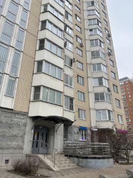 2-комн.кв., 64 м², этаж 13