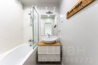 2-комн.кв., 61 м², этаж 16