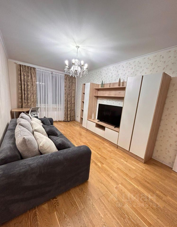2-комнатная квартира, 63,7 м² — фото 1