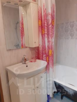 3-комн.кв., 60 м², этаж 2