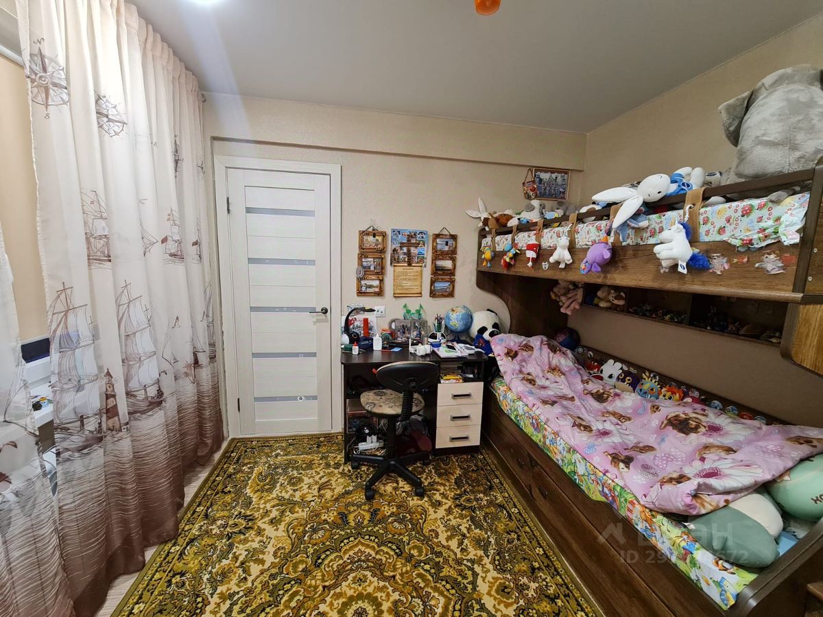 Купить трехкомнатную квартиру 48,4м² ул. Мясникова, 10, Волгоград,  Волгоградская область - база ЦИАН, объявление 297324672