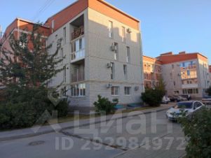 2-комн.кв., 63 м², этаж 1