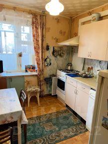 4-комн.кв., 77 м², этаж 5