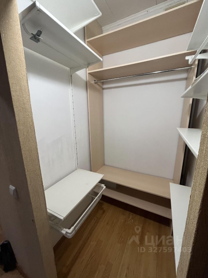 2-к кв. Вологодская область, Вологда ул. Леденцова, 11А (81.8 м²)