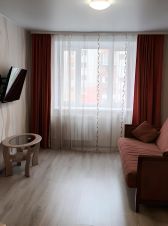 2-комн.кв., 50 м², этаж 3